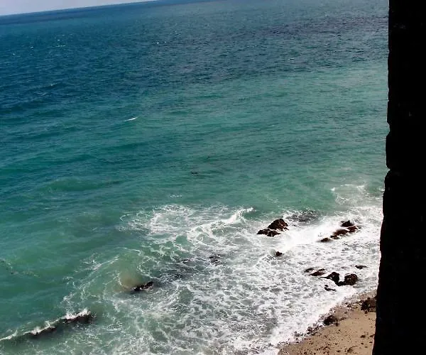 Le Logis Du Roc Granville